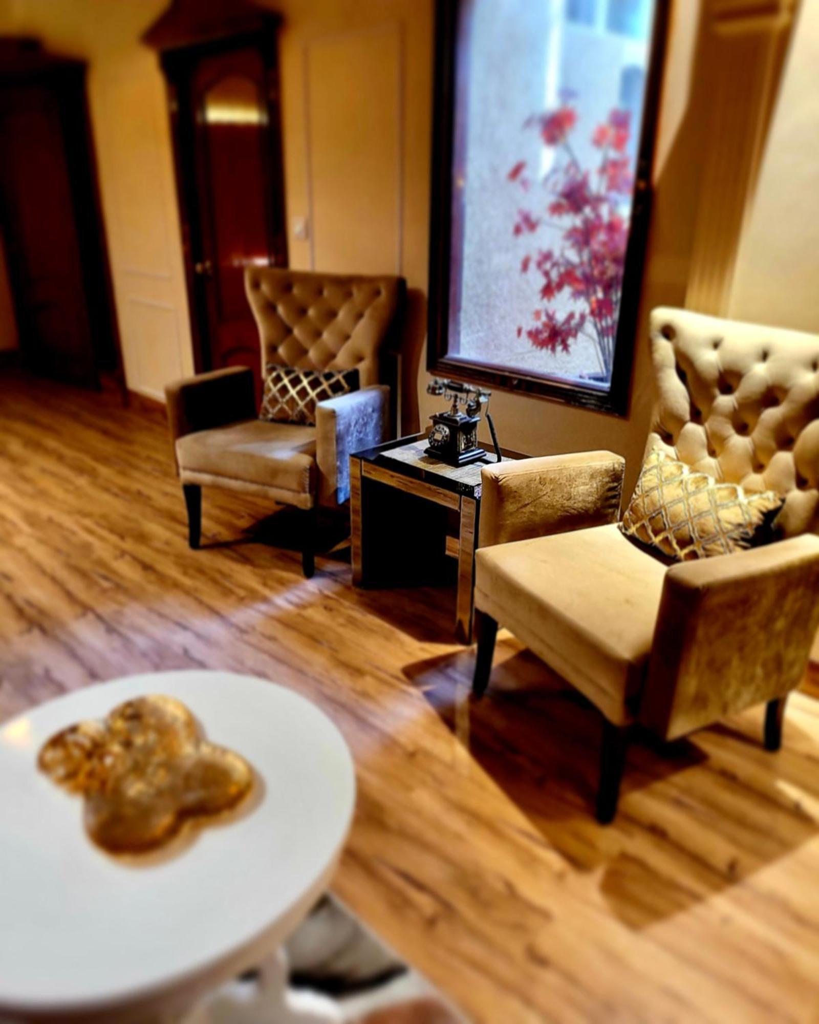 Victorian Elegance Luxury Stays Amritsar Exterior photo