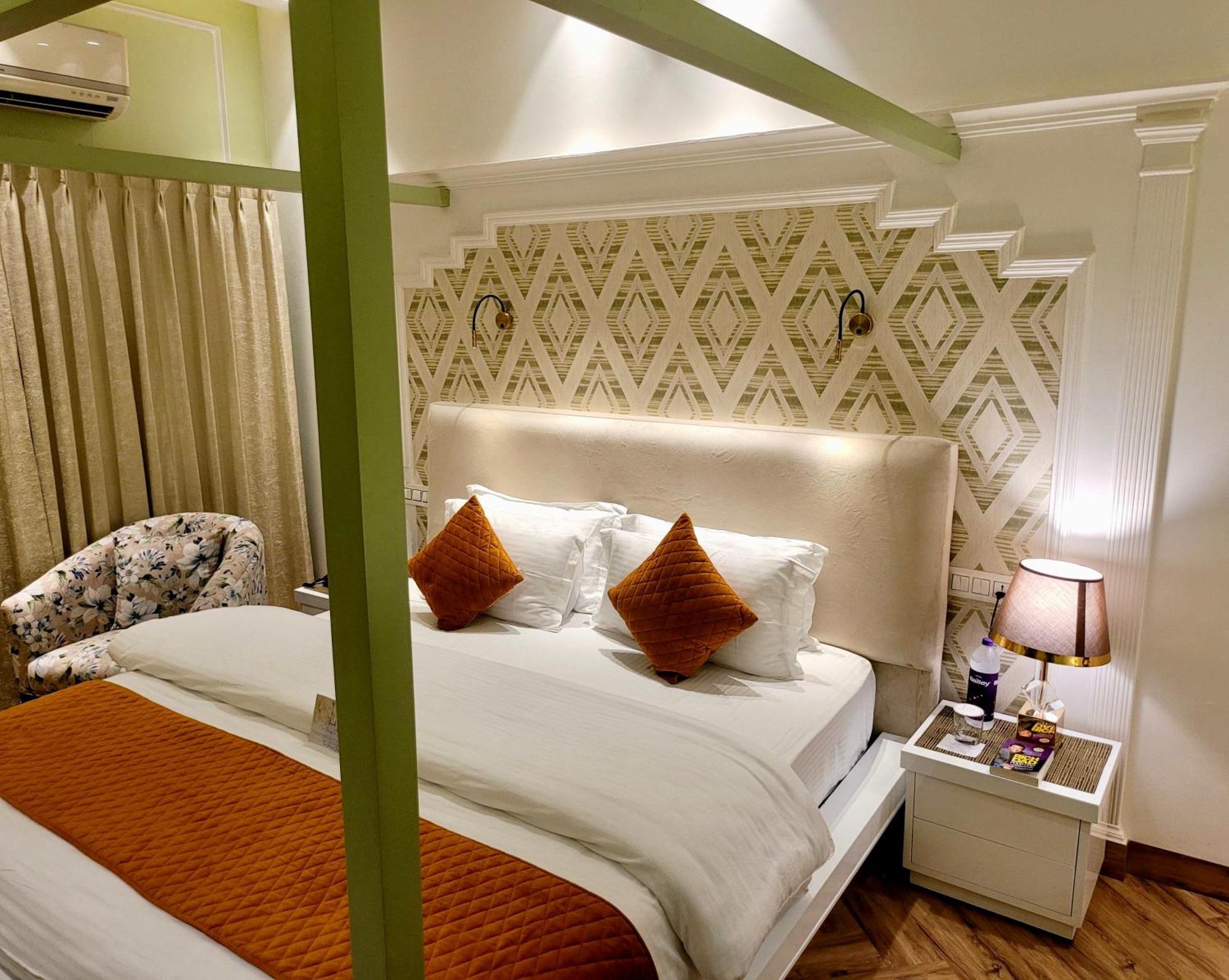 Victorian Elegance Luxury Stays Amritsar Exterior photo